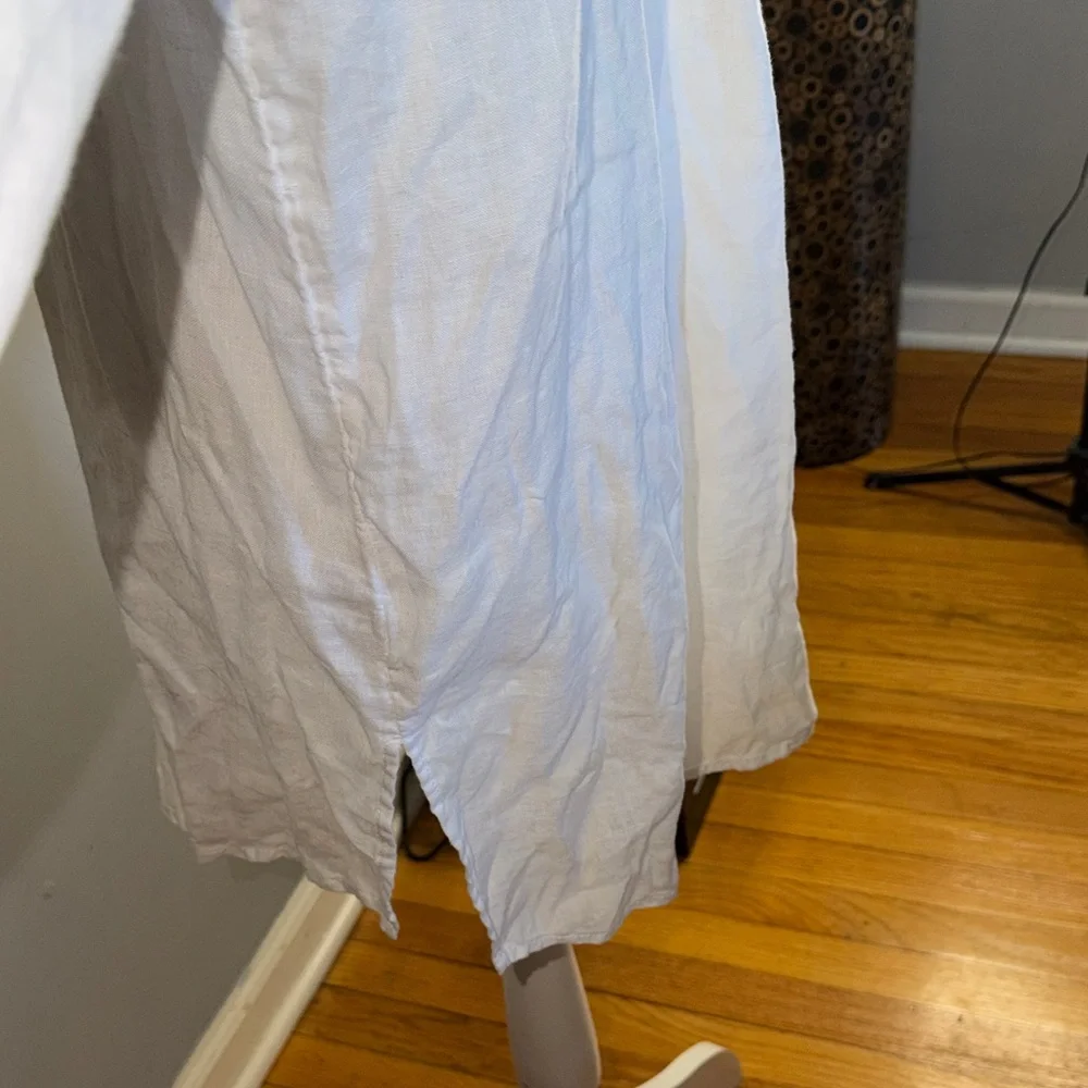 Tahari 100% Linen Classic White Button-Up Shirt - Picture 8 of 10